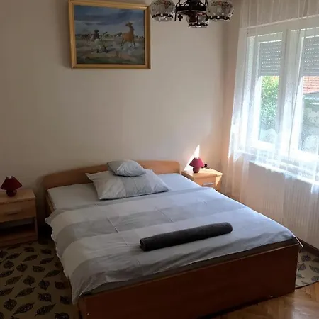 Fejedelem Vendeghaz Апартаменты Эгер