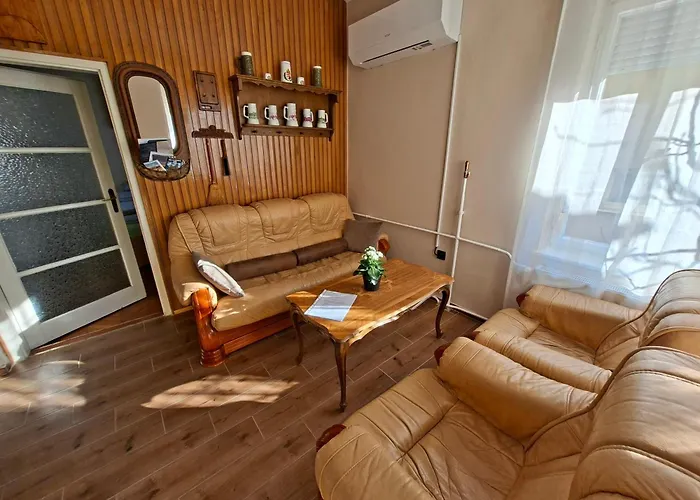 Fejedelem Vendeghaz * Eger